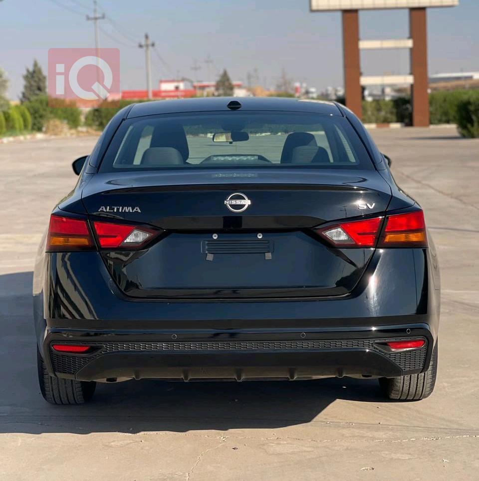 نیسان ئەلتیما
